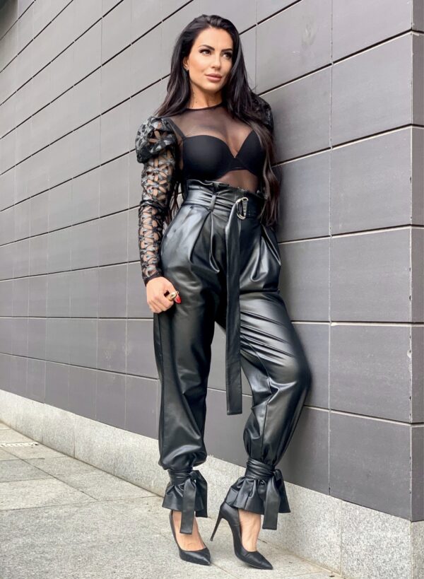 Amari Body FEMME FATALE